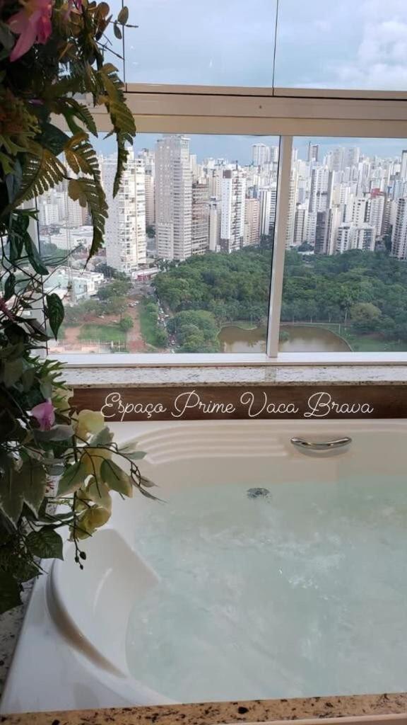 Banho De Lua - Vaca Brava Apartment กัวยาเนีย ภายนอก รูปภาพ